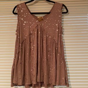 Sleeveless stretch top - new with tags